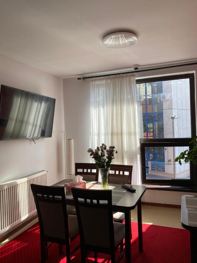 Casa Pino Hotel Braşov Eksteriør billede