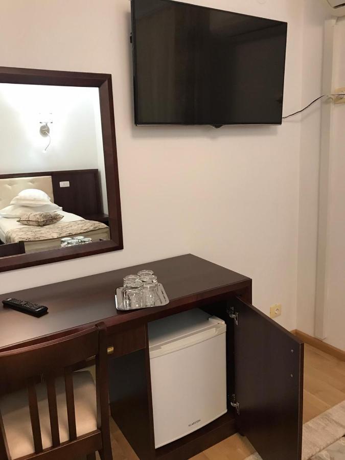 Casa Pino Hotel Braşov Eksteriør billede