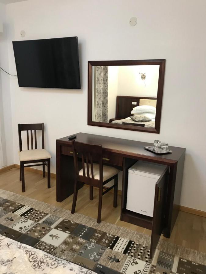 Casa Pino Hotel Braşov Eksteriør billede